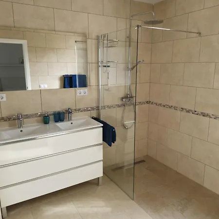 Estrella De Blanca *