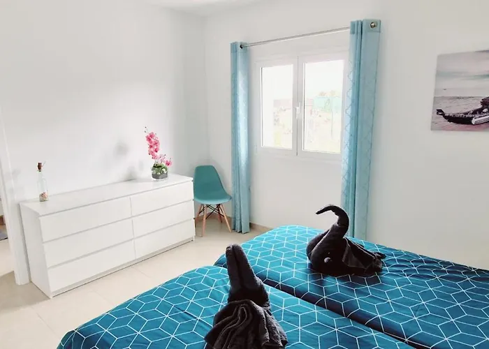 Estrella De Blanca Villa La Oliva