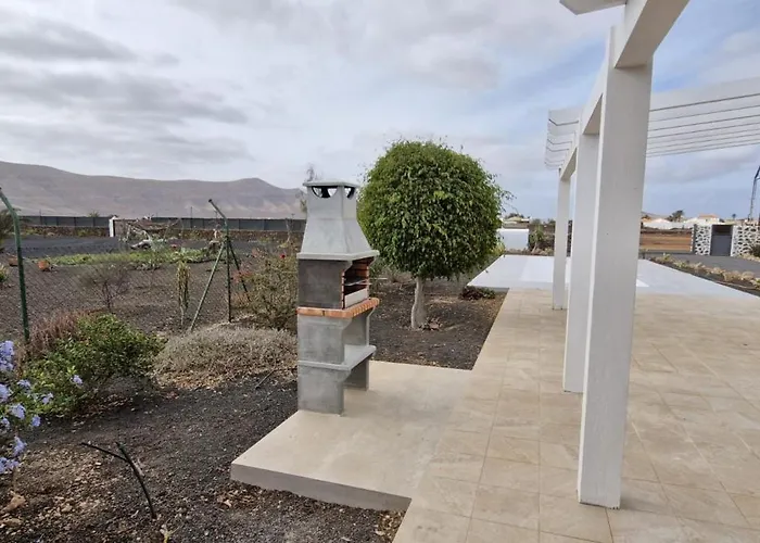 Estrella De Blanca * La Oliva