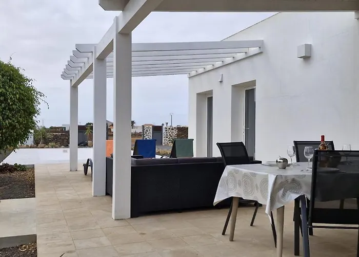 Estrella De Blanca Villa *