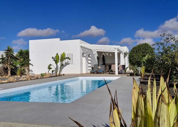 Estrella De Blanca *