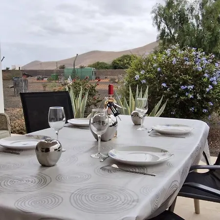 Vila Estrella De Blanca La Oliva