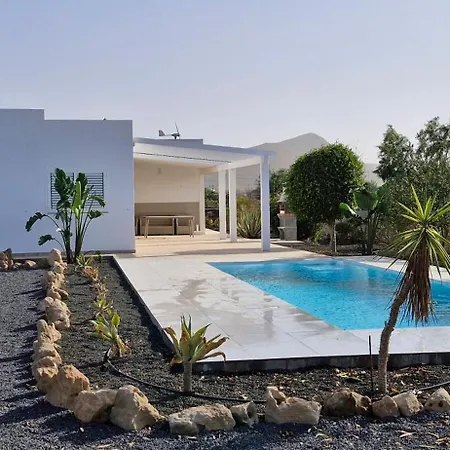 Estrella De Blanca Vila