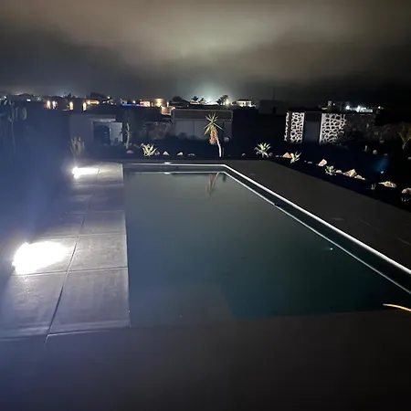 Estrella De Blanca * La Oliva