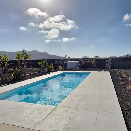 Estrella De Blanca *